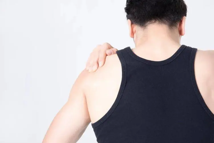 冬季如何预防肩周炎 冬季肩周炎用什么中药好
