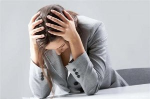 焦虑症10个明显征兆是什么 焦虑症会变成抑郁吗