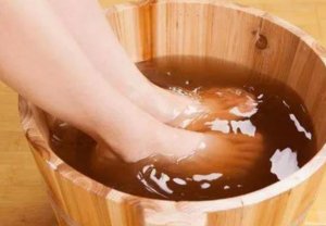 姜水泡脚祛湿吗 哪些人适合用姜水泡脚
