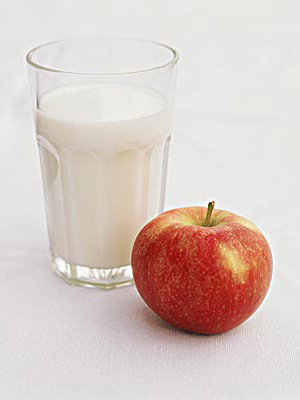 苹果牛奶减肥法 2天美美瘦来