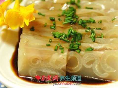 民间美容圣品：水晶肉皮冻