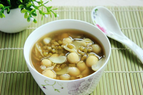 营养美味百合绿豆汤的做法