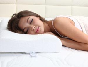 如何预防落枕 落枕不光要选对枕头