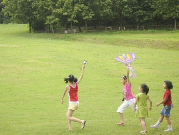 重阳节有什么习俗 民间习俗放纸鹤