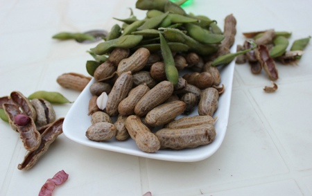 花生毛豆不宜与肉类同食