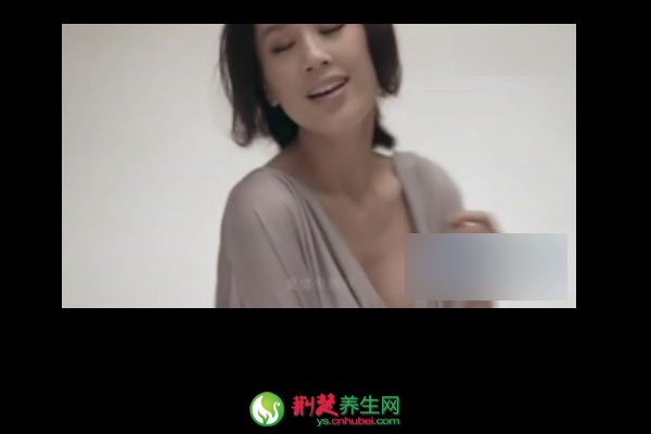 黄圣依新歌大尺度遭禁疑同性情爱炒作(2)