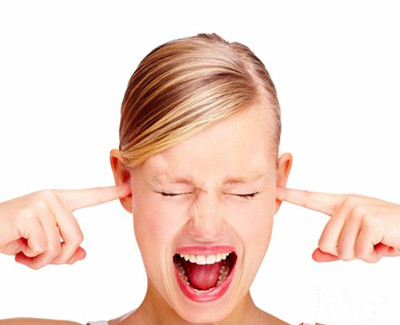 轻微耳鸣的症状 耳部保健操可缓解