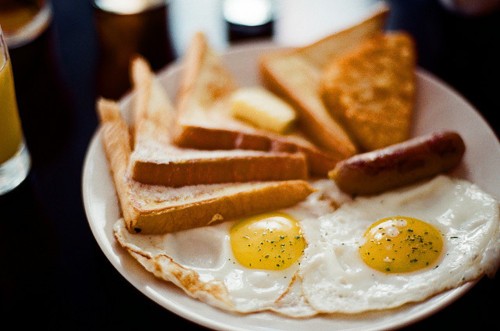 养生饮食揭秘 早餐第一口吃什么好(2)