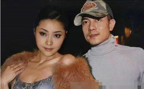 冰晨恋被爆同居试婚 盘点同居后惨被抛弃的女星