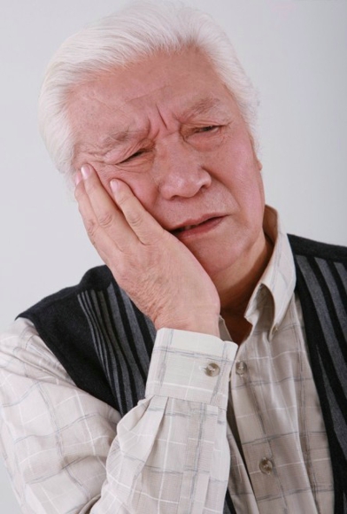 牙龈肿痛如何消肿 十个偏方立刻消肿止痛