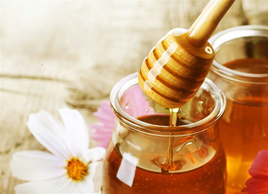 如何辨别蜂蜜真假 吃蜂蜜的好处和坏处