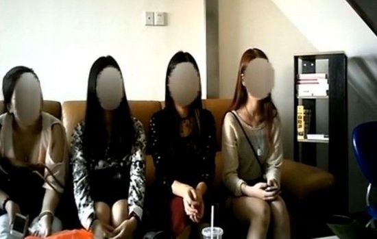 高中女生为赚钱非法代孕 怀上女孩被迫打胎(4)