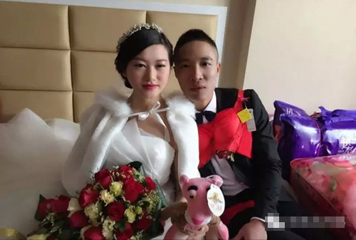 江门小伙花不到1千块给老婆办婚礼