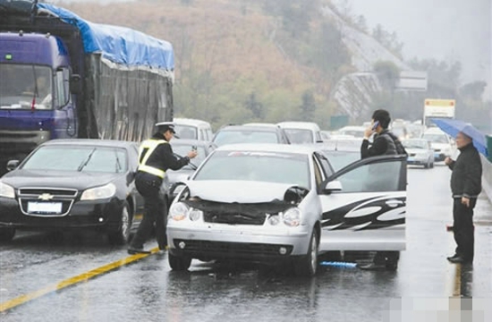 盘点中国10大魔鬼公路 这些死亡之路让人害怕