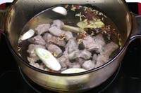 土豆烧牛肉的做法图解3