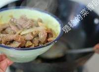 青菜头炒肉的做法图解7