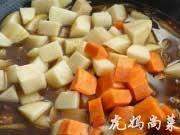 土豆烧牛肉的做法图解4