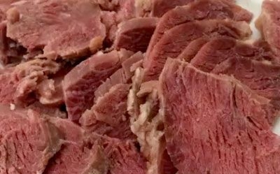 牛肉600克，白菜260克，大葱110克